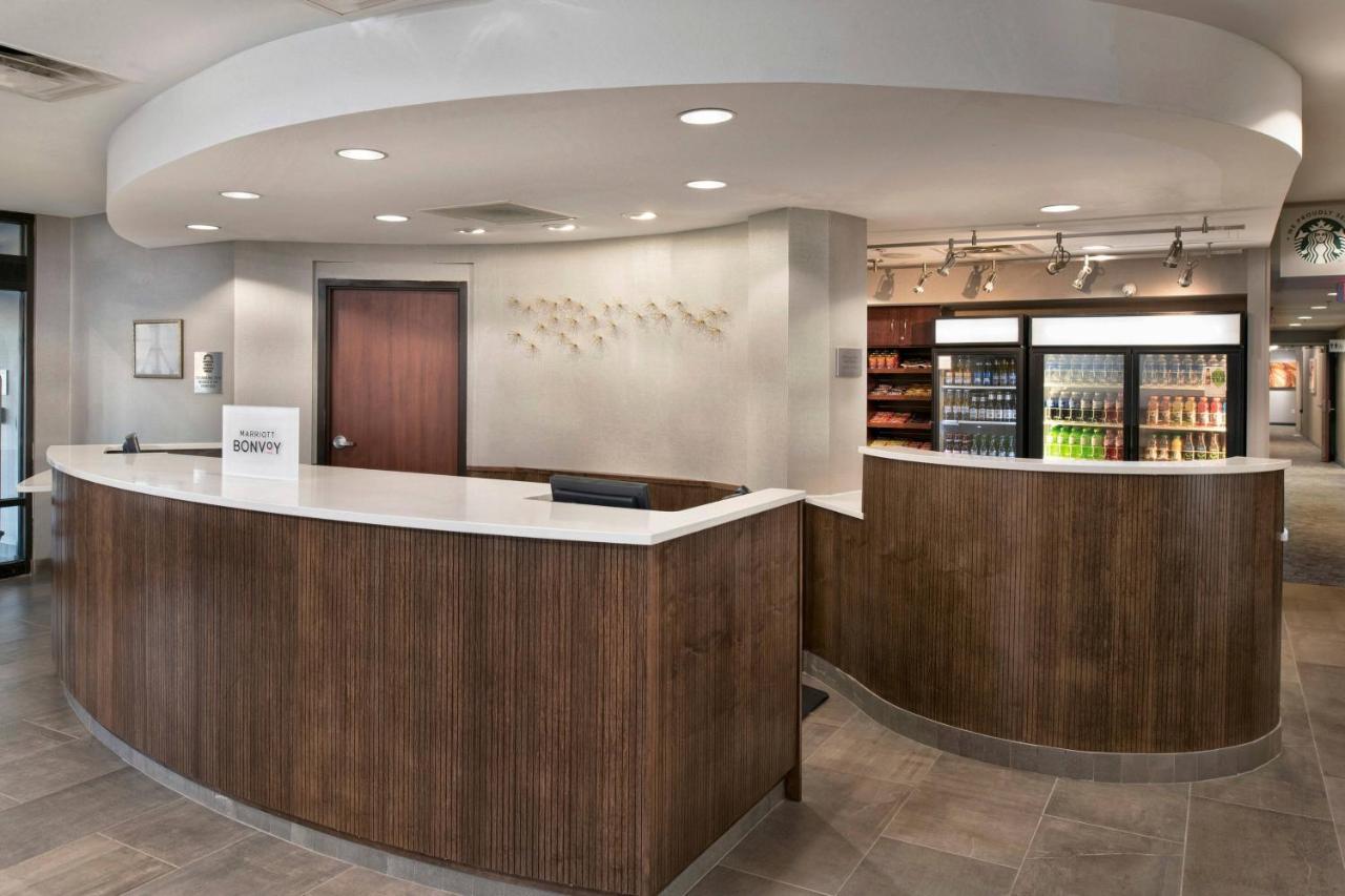 孟菲斯科利尔维尔万怡酒店 外观 照片