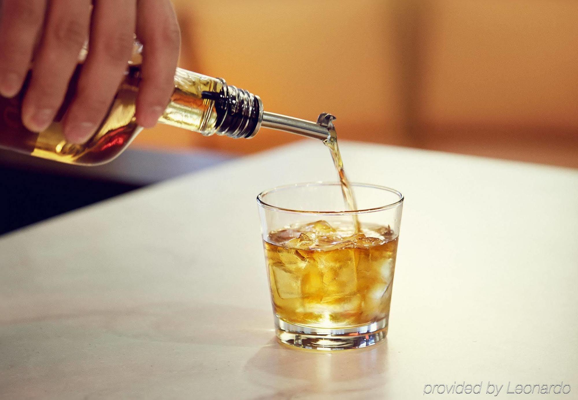 孟菲斯科利尔维尔万怡酒店 外观 照片
